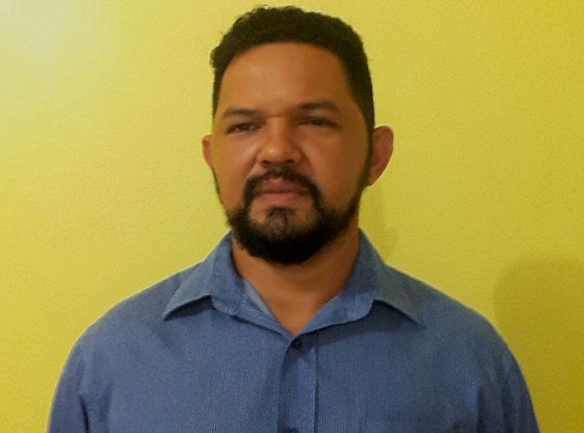Coach realiza palestra motivacional para candidatos dos concursos da PM e PC