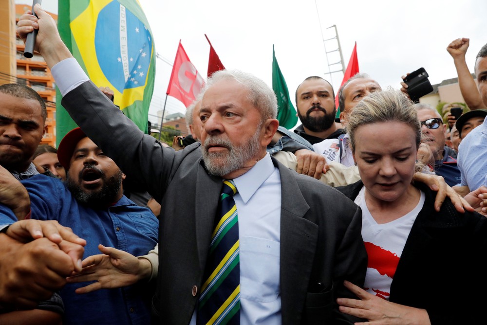 Após mais de quatro horas, chega ao fim o primeiro depoimento de Lula como réu na operação Lava Jato