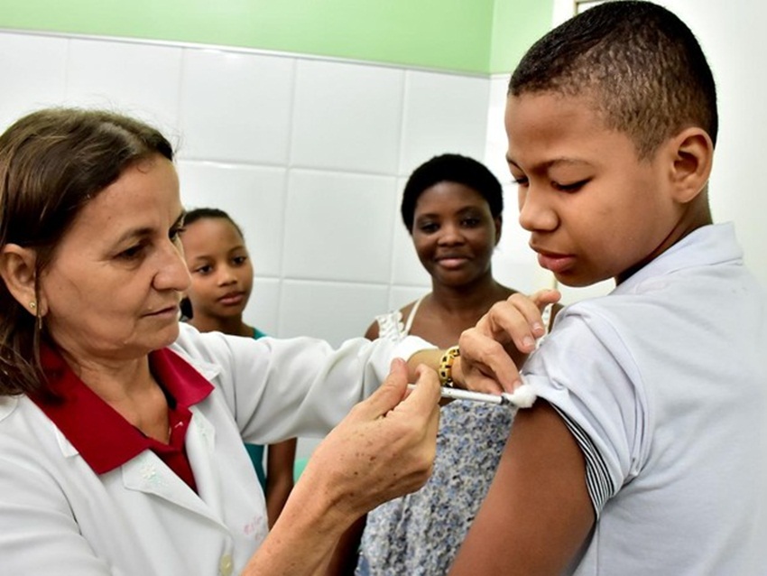 No Acre, mais de 90 mil meninos devem ser vacinados contra o HPV