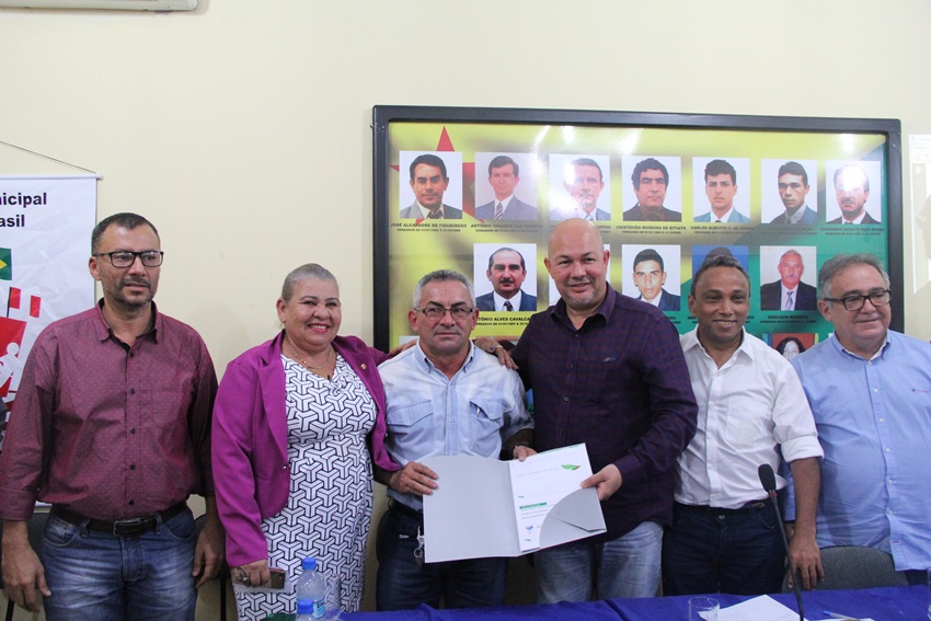 Encontro Internacional em Assis Brasil discute relações comerciais com o Peru