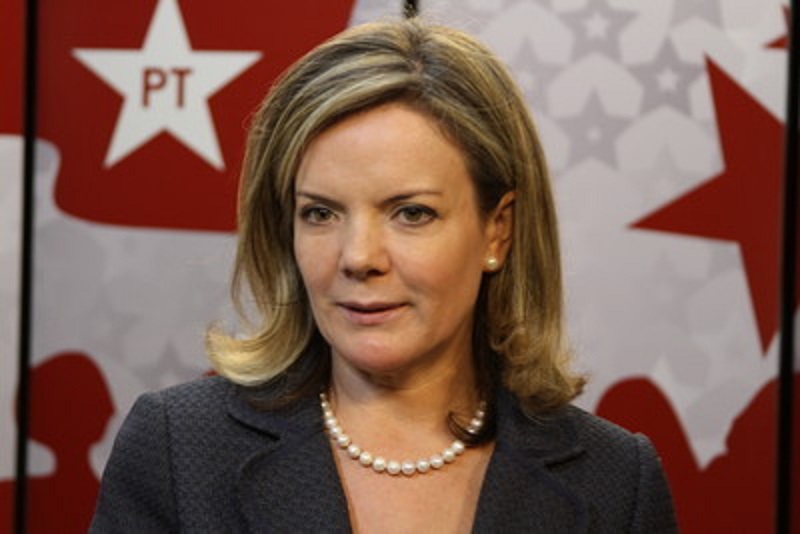 PT elege senadora Gleisi Hoffmann como nova presidente da legenda