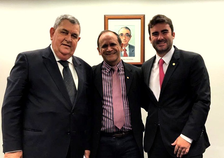 Deputado Moisés Diniz obtém vitória na Câmara e aprova ‘Lei dos Sabatistas no Enem’