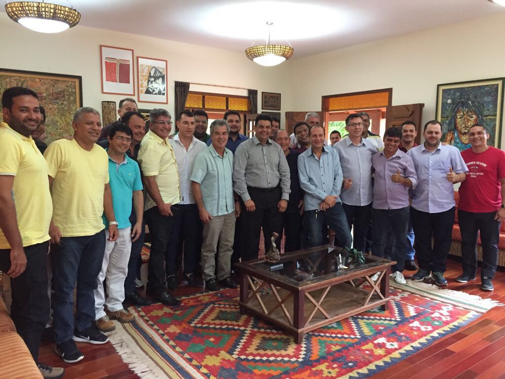 Partidos nanicos decidem ouvir propostas de pré-candidatos para depois anunciar apoio