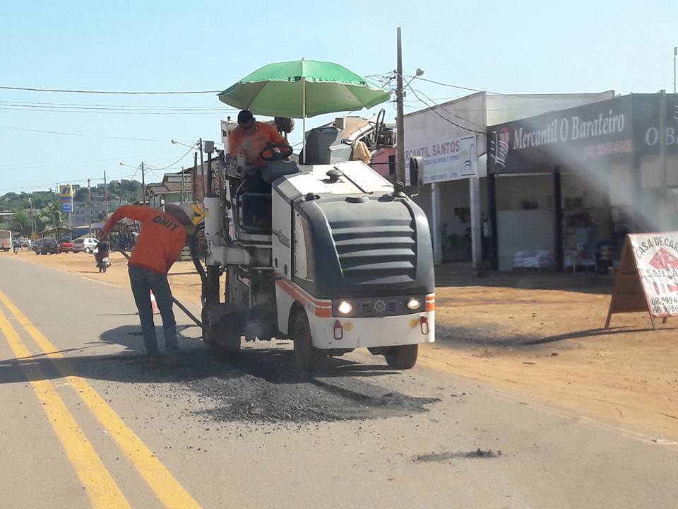 Antes de anunciar Anel Viário no Alto Acre, DNIT inicia manutenção da BR-317
