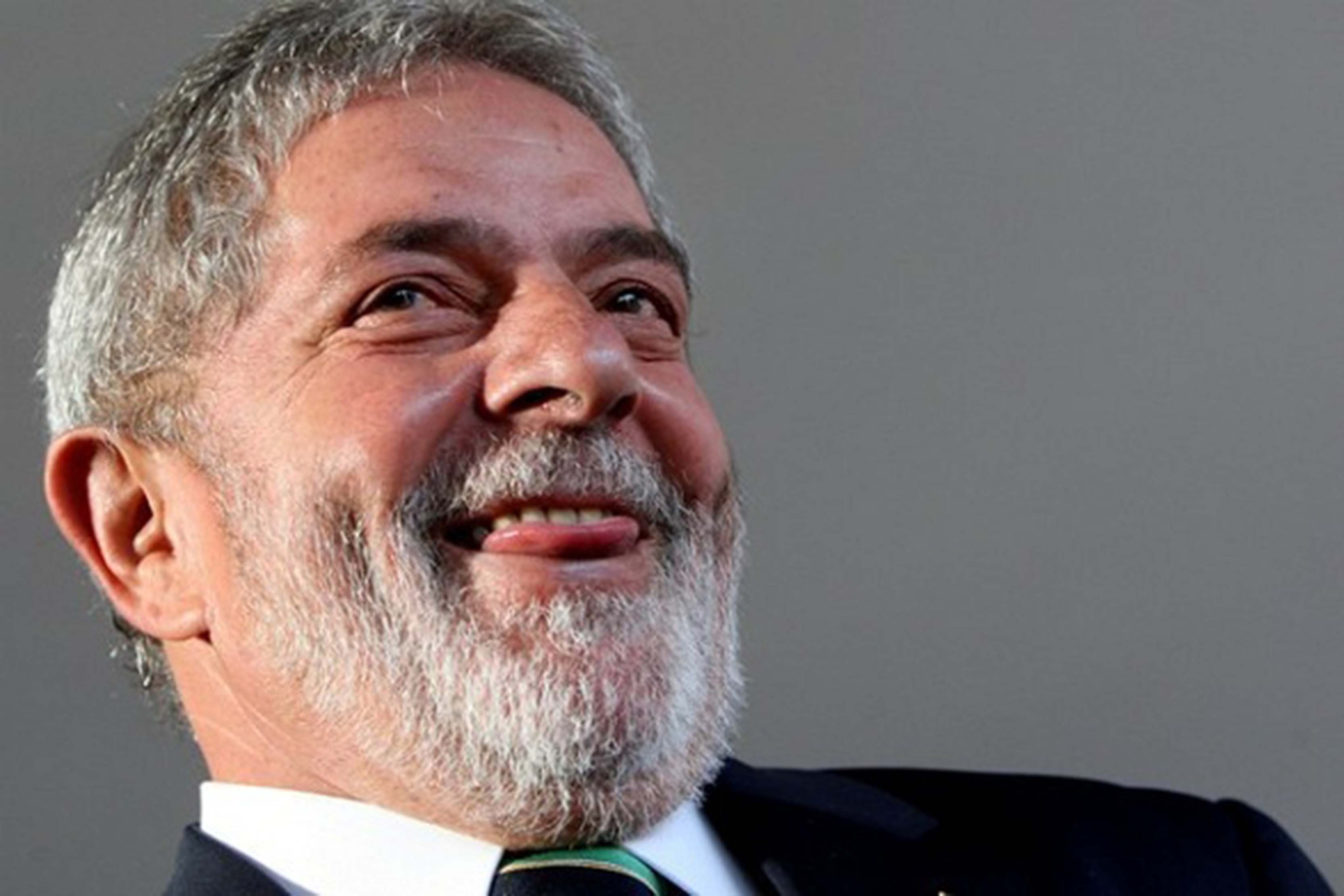 “O que Lula queria no Acre afinal? Fugir pela Bolívia?”, questiona colunista