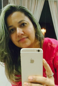 Acusada de vender casas populares, Rossandra Lima é condenada a pagar R$ 17 mil a suposta vítima