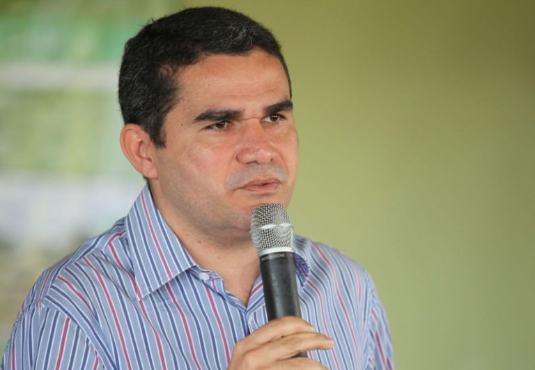 Jamyl diz que 70% dos cargos comissionados serão ocupados por servidores de carreira 