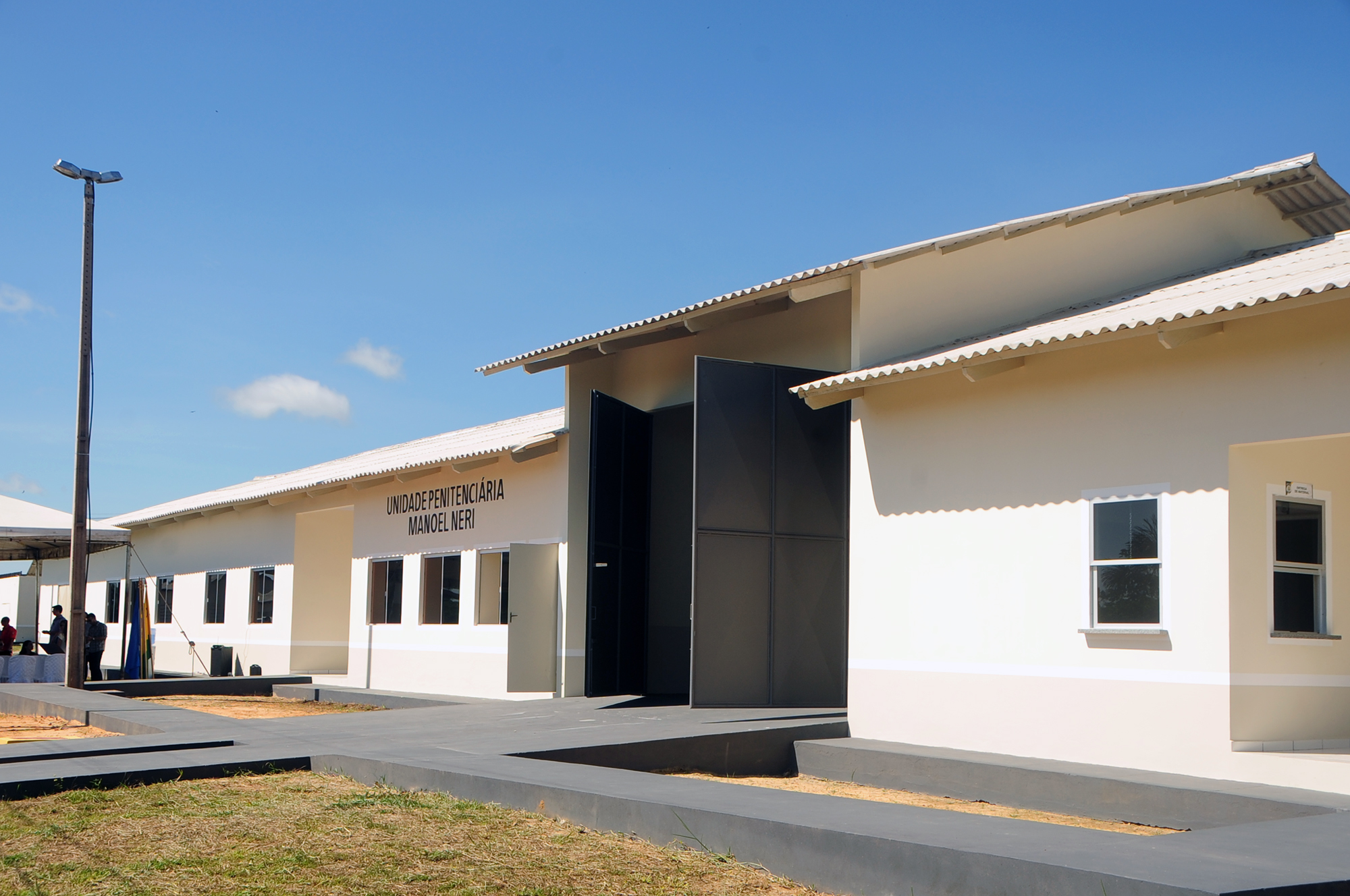 Após fuga de 16 detentos, presídio de Cruzeiro do Sul começa ampliação
