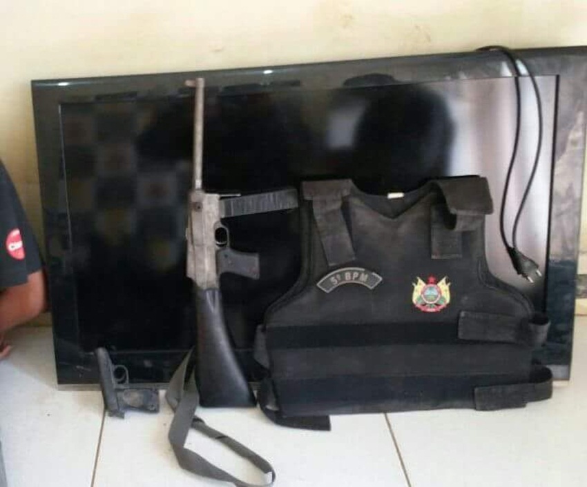 Polícia Militar apreende metralhadora de fabricação francesa no bairro Eldorado