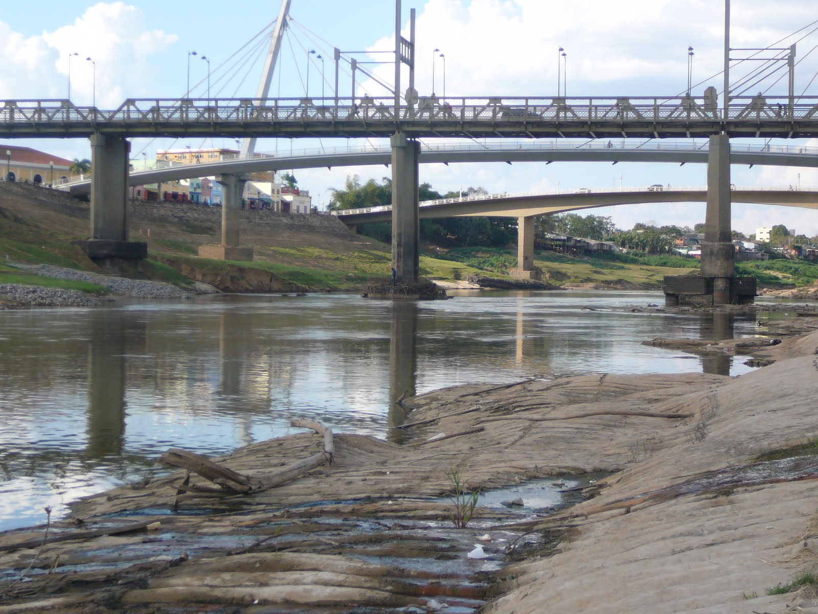Rio Acre atinge a segunda menor cota histórica já registrada nos últimos 12 anos