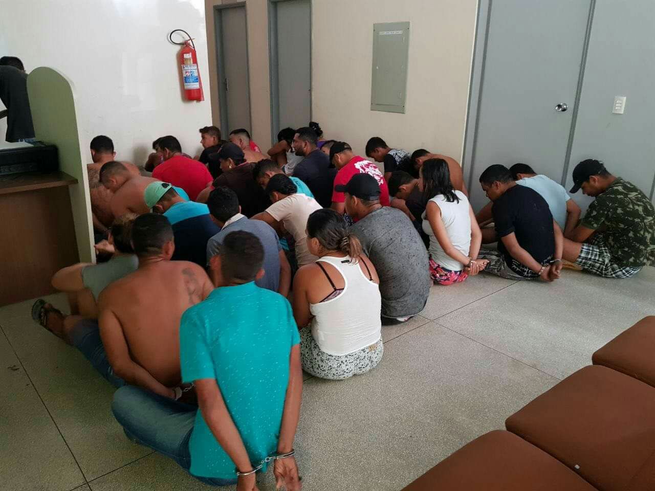 Forças de Segurança realizam operação e prende 15 pessoas em Cruzeiro do Sul