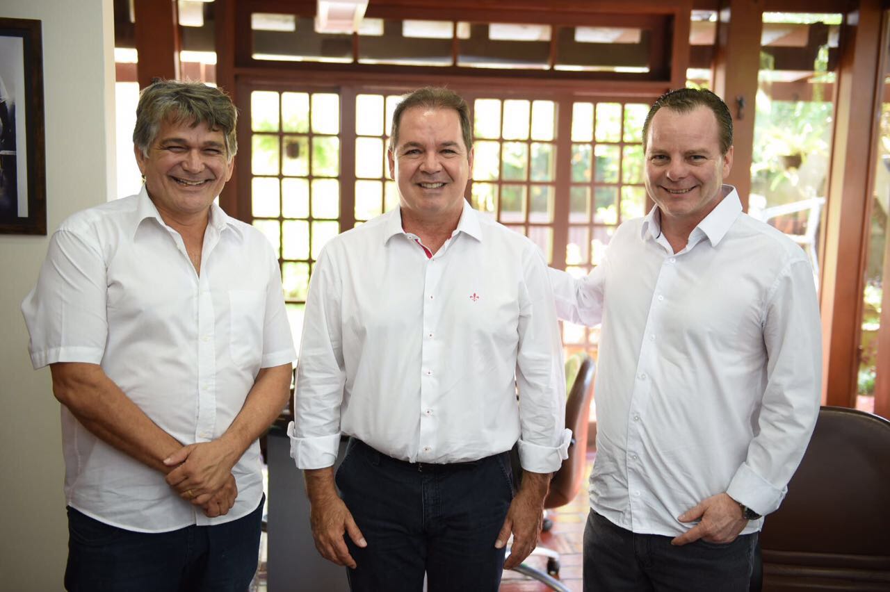 Henrique Afonso anuncia volta à Frente Popular ao lado de Tião Viana e Pedro Longo