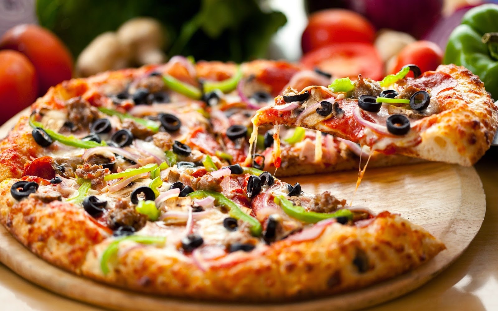 Oposição vai distribuir pizzas gigantes na Câmara Municipal em ofensiva à relatório da CPI