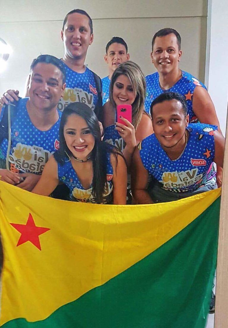 “O saber a gente aprende com os mestres e os livros. A sabedoria se aprende é com a vida e com os humildes.” – Cora Coralina