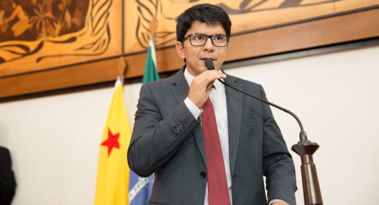 Jenilson Leite reclama de pesquisa eleitoral que não citou seu nome, “o resultado teria sido diferente”