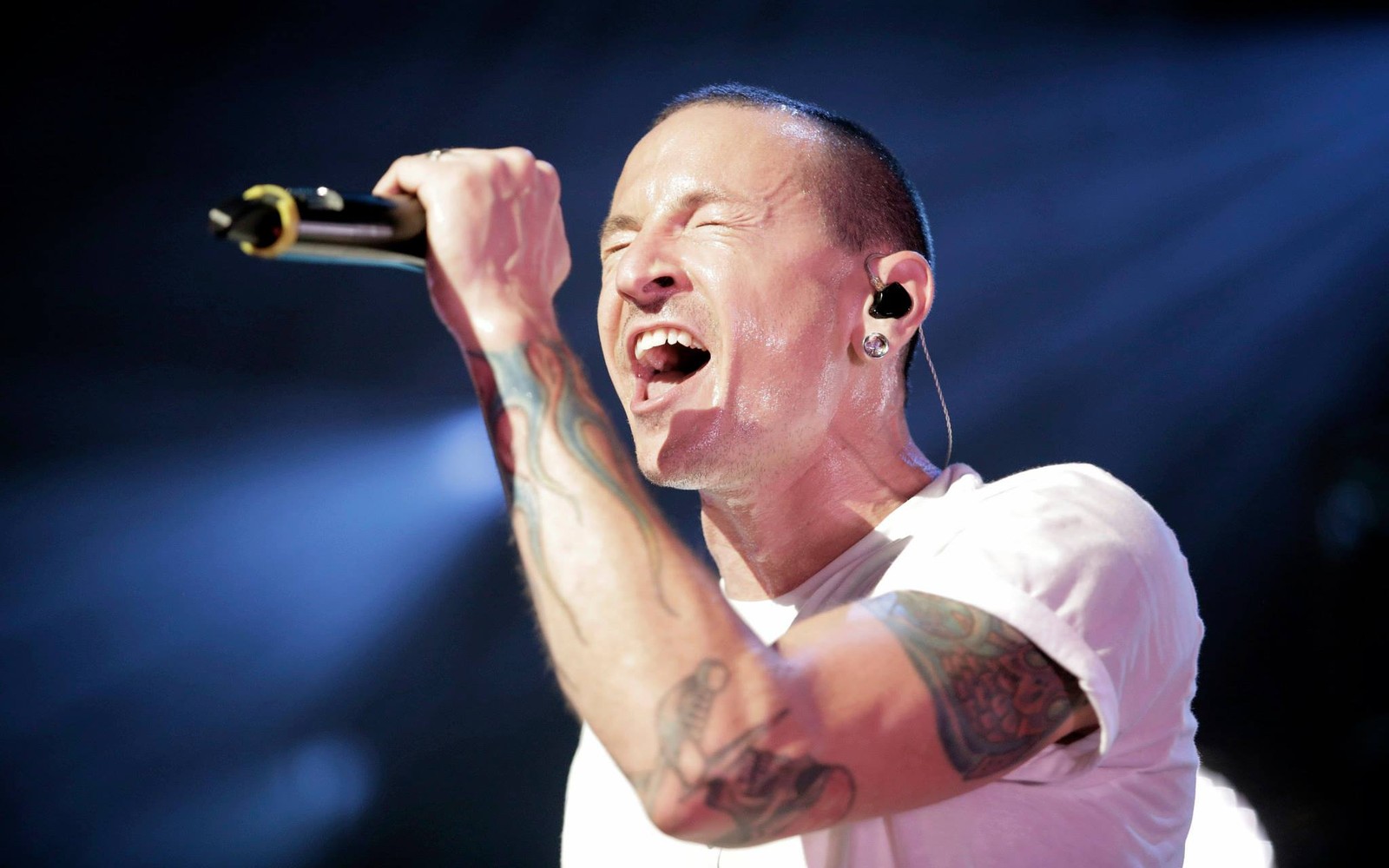 Chester Bennington, vocalista do Linkin Park, é encontrado morto na California