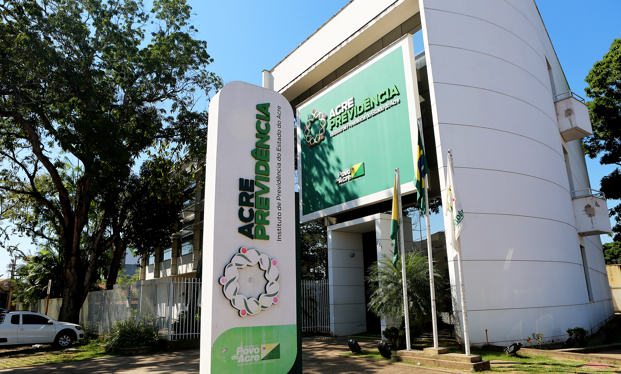 Aposentados e pensionistas têm até segunda-feira para efetuar o recadastramento