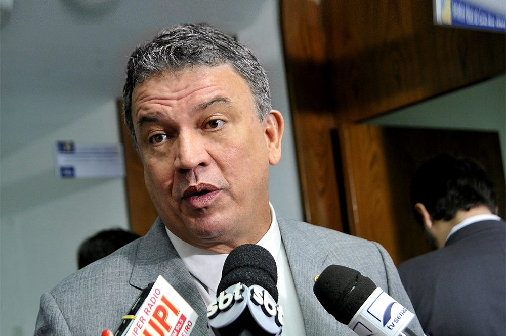 Senador Sérgio Petecão é eleito vice-presidente da CPI do BNDES