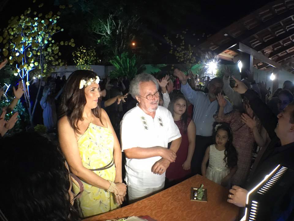 Socorro Rodrigues e Sérgio Souto se casam em cerimônia recheada de muito amor e amigos