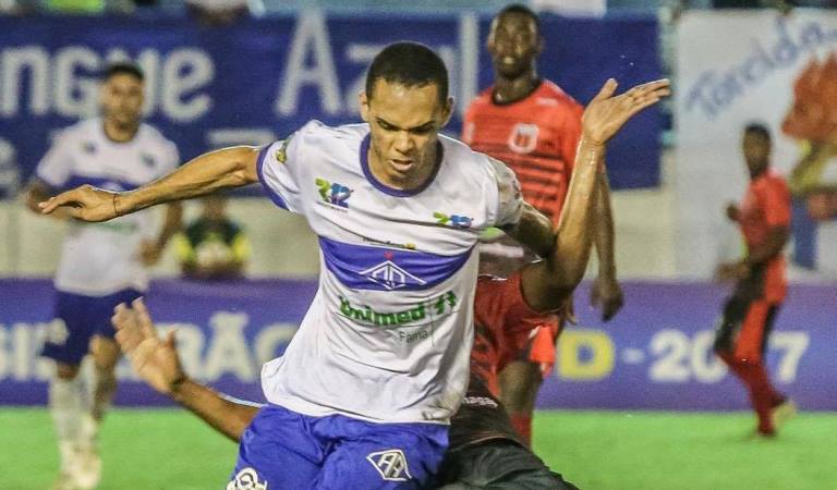 Proposta de clube da Série A pode tirar o meia Careca do Atlético Acreano