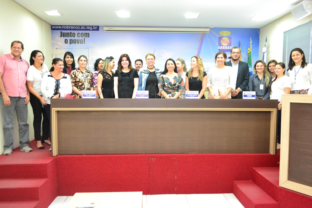 Câmara Municipal de Rio Branco debate Lei Maria da Penha em audiência pública
