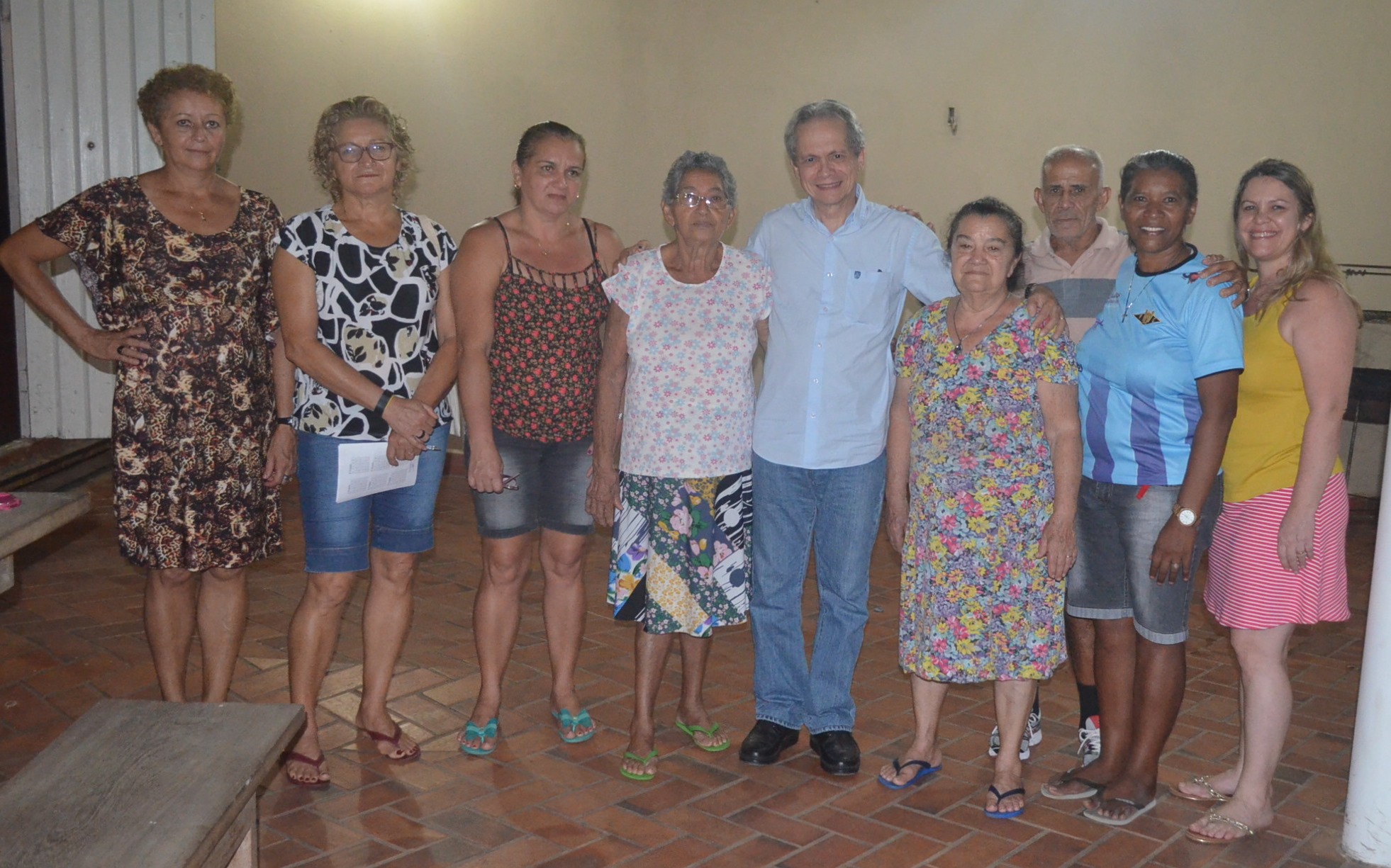 Angelim visita líderes comunitários e defende o diálogo com a sociedade