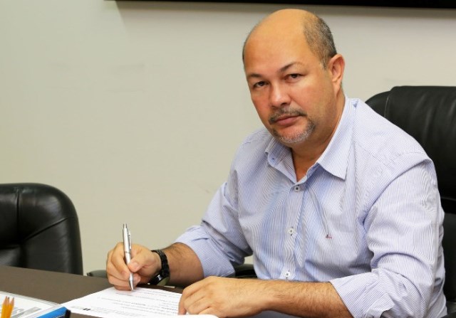 Presidente da Fieac diz que crise política e financeira no Brasil segue sem perspectiva de fim