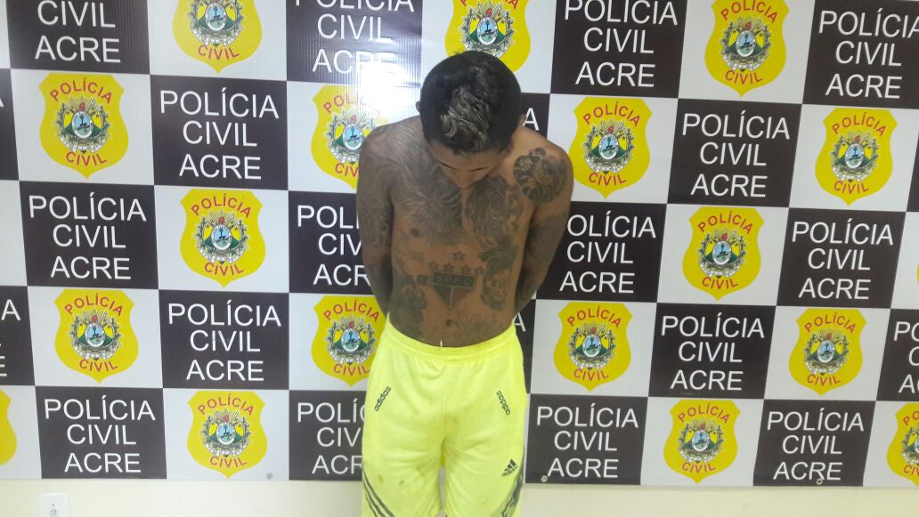 Após investigações, polícia prende irmãos suspeitos de assalto no bairro Taquari