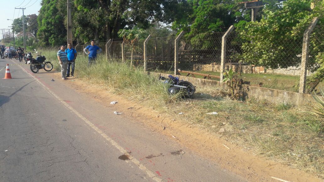 Acidente envolvendo carro e moto acaba em morte de idoso na Via Verde