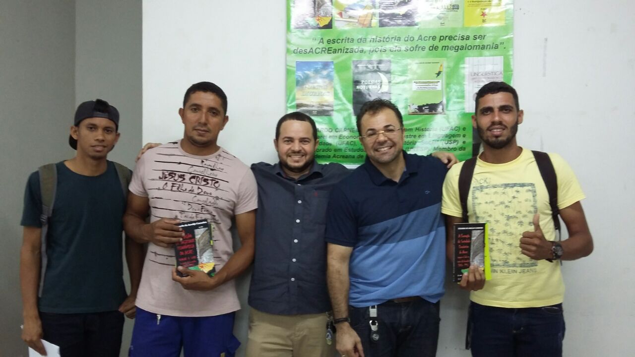 Professor da Ufac ministra palestra sobre a História do Acre em Sena Madureira