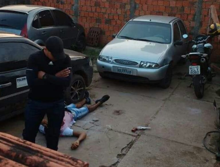Agente de segurança reage a assalto e atira contra bandido no bairro Triângulo em Rio Branco