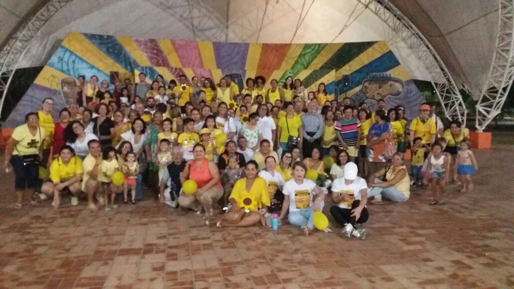 Caminhada pela valorização da vida e contra o suicídio reuniu centenas de pessoas na Capital