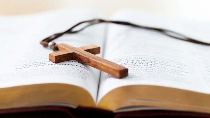 Estado e fé: STF decide polêmica sobre como ensinar religião nas escolas