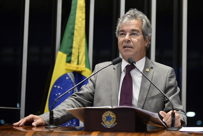 Jorge Viana alerta para risco à soberania com leilão do único satélite brasileiro 100% nacional