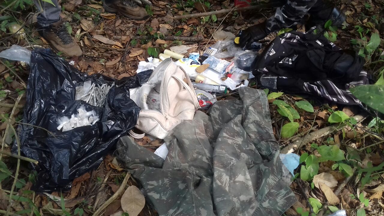 Operação do BOPE resulta na apreensão de armas, munições e drogas no Mocinha Magalhães