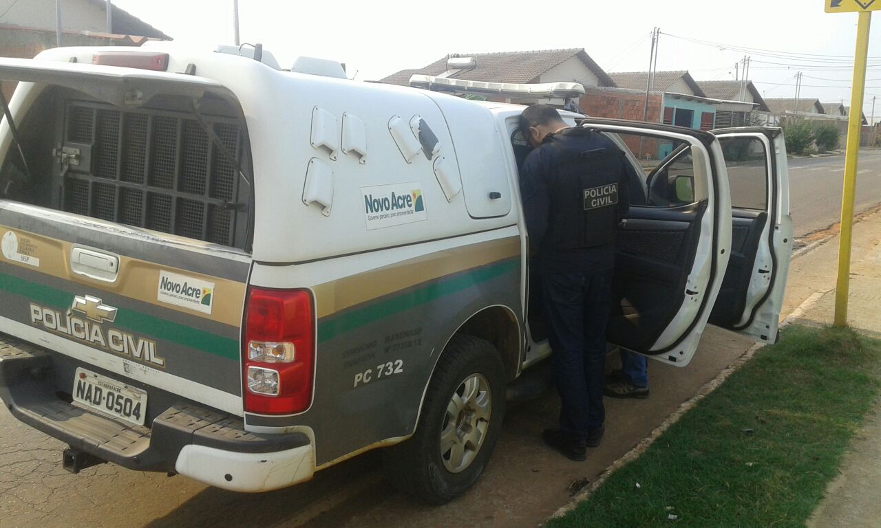 Segurança Pública cumpre mandados na Cidade do Povo e cinco pessoas são presas durante operação