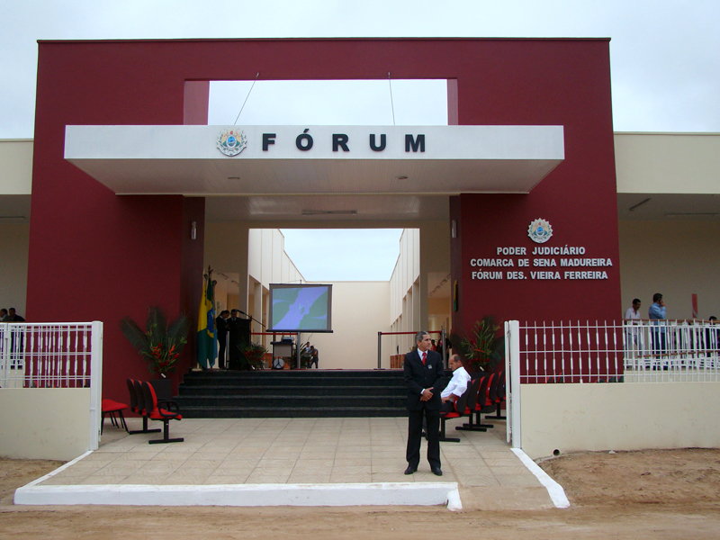 Portaria de Sena Madureira estipula horário para permanência de menores em eventos