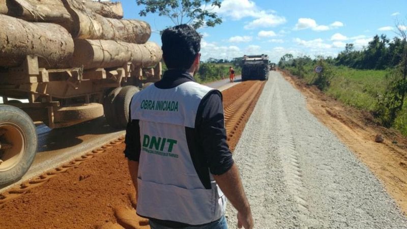 “Aqueles que jogam pedras haverão de reconhecer os trabalhos do DNIT”, afirma Thiago Caetano