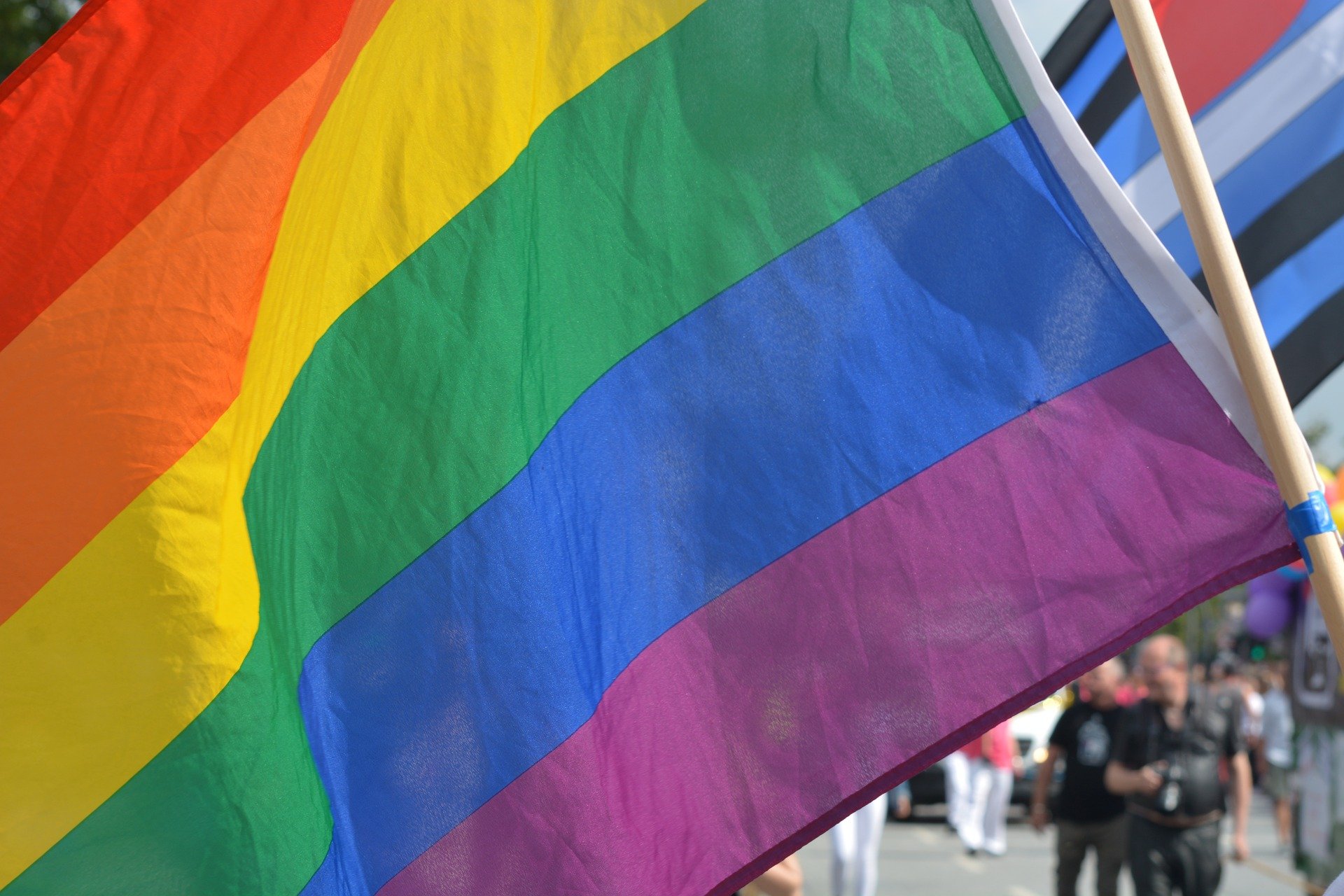 Fórum LGBT do Acre repudia decisão judicial que autoriza “cura gay”
