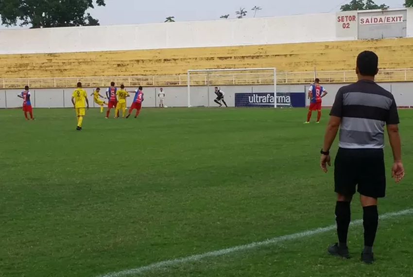 São Francisco e Náuas empatam em um jogo de seis gols na 2° divisão