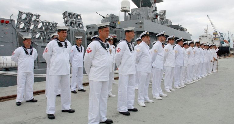 Concursos Marinha limite de idade: confira o que cobra cada edital