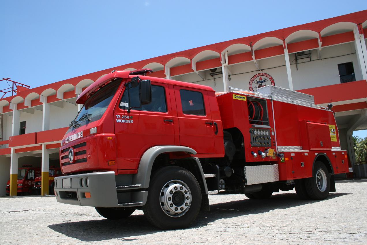 Incêndio destrói casa e todos os móveis no bairro da Paz em Rio Branco