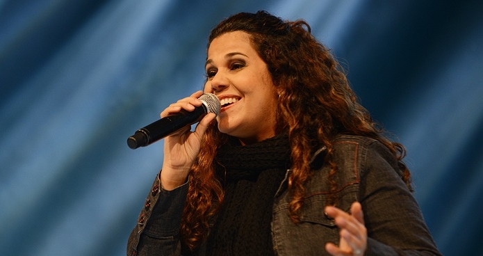 Festa de 300 anos de Aparecida é comemorada com show de Eliana Ribeiro
