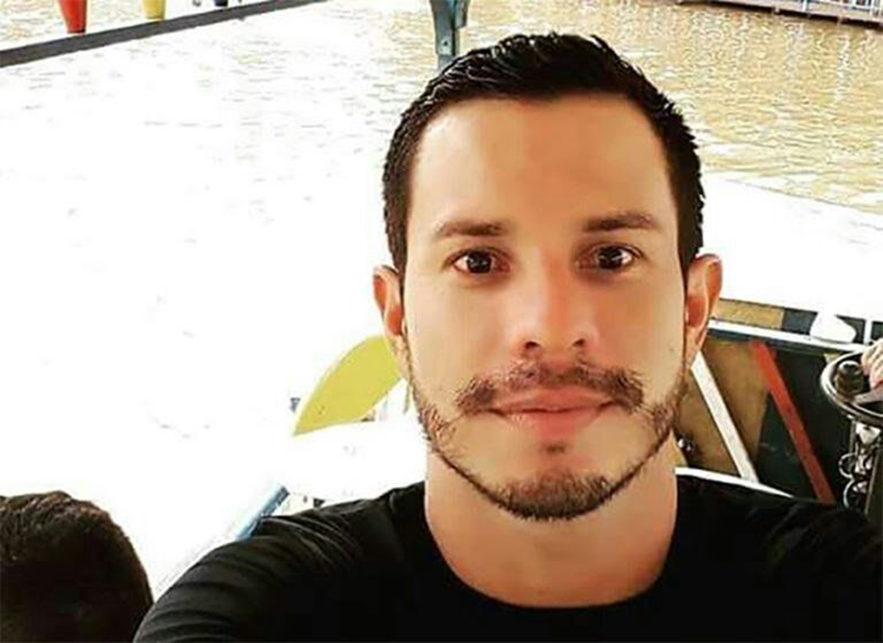 Polícia apreende adolescente suspeito de executar professor no São Francisco