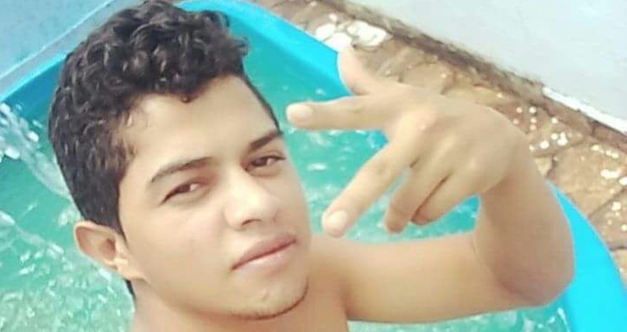 Jovem é atingido por tiro nas costas durante tentativa de homicídio no Calafate