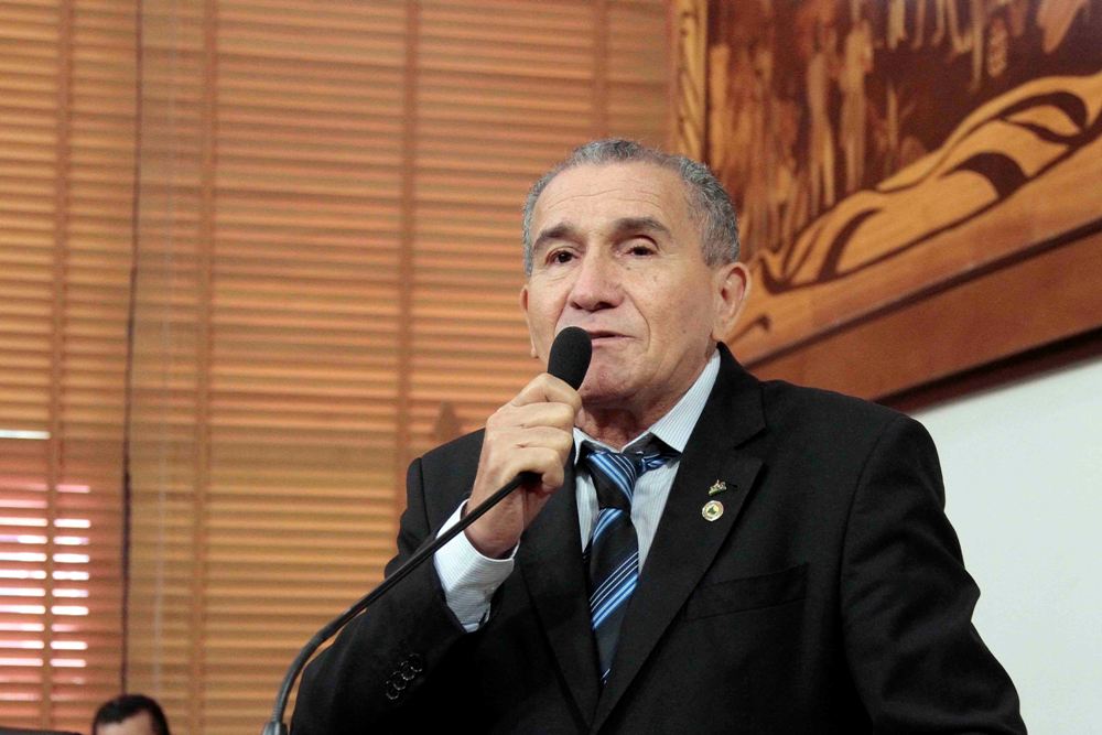 Eleito cinco vezes consecutivas, deputado estadual Chagas Romão anuncia saída da vida pública