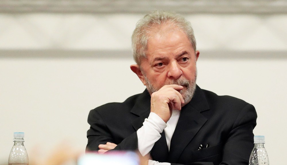 Advogados de Lula apresentam contrato e 31 recibos originais de imóvel investigado