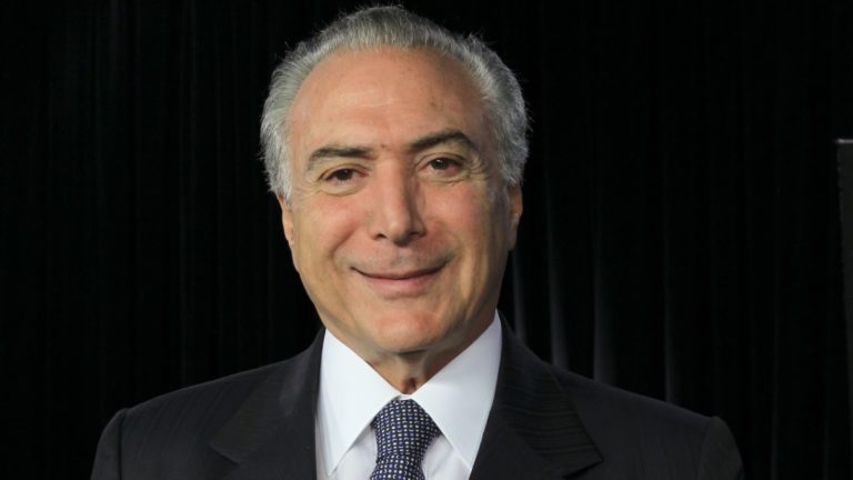 Temer volta a Brasília e deve retomar agenda de trabalho no Planalto