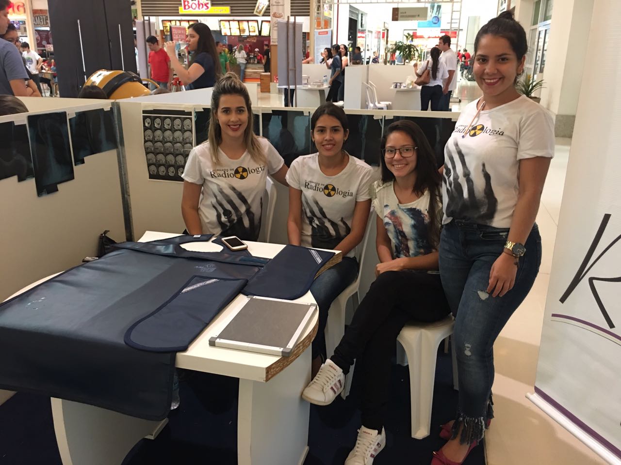 Estudantes podem conhecer mercado de trabalho de diversas áreas no Via Verde Shopping