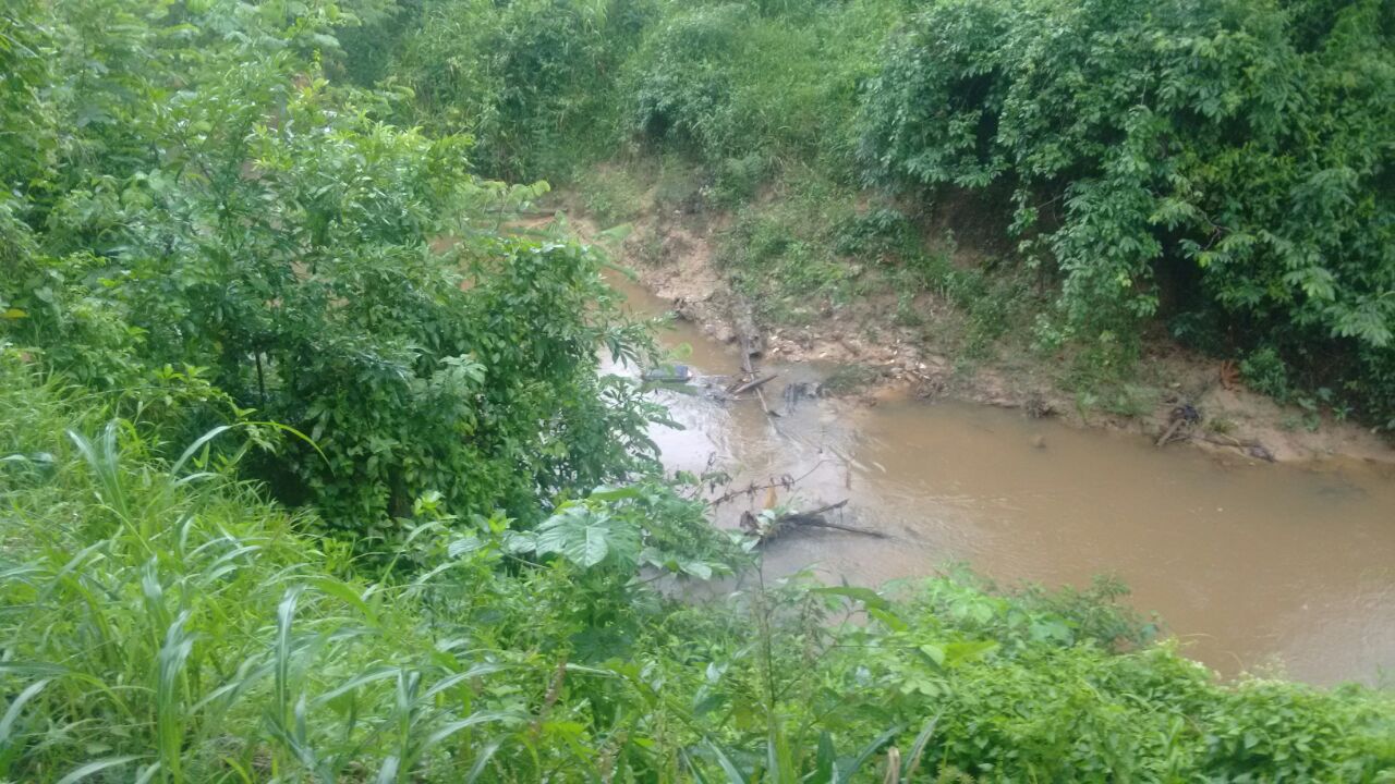 Mais uma mala com restos mortais é encontrada por populares no Igarapé Judia